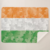Couverture Sherpa Drapeau de l'Irlande avec motif shamrock (Devant (Horizontal))
