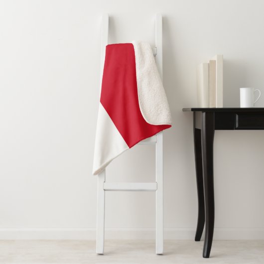 Couverture Sherpa Drapeau de Monaco (En situation)