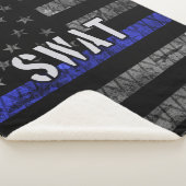 Couverture Sherpa Drapeau de police SWAT en état de détresse (3/4)