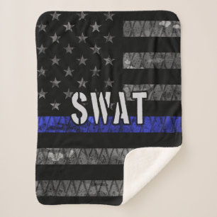 Couverture Sherpa Drapeau de police SWAT en état de détresse
