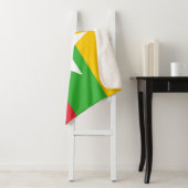Couverture Sherpa Drapeau du Myanmar (En situation)