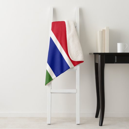 Couverture Sherpa Drapeau Gambie (En situation)