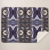 Couverture Sherpa Dusting the Piano (Devant (Horizontal))