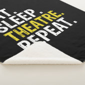 Couverture Sherpa Eat Sleep (3/4)