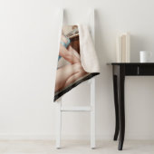 Couverture Sherpa Élégant Épinglette Beauté de fille en bleu satiné (En situation)