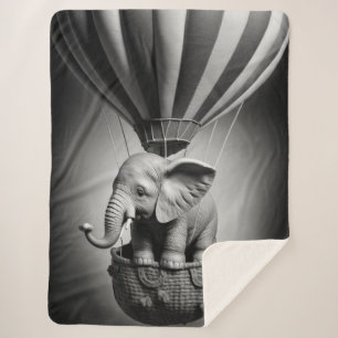 Couverture Sherpa Elephant bébé dans un ballon à air chaud