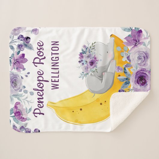 Couverture Sherpa Eléphant mignon sur une banane + Fleurs violettes  (Devant (Horizontal))