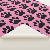 Couverture Sherpa Empreinte De Chien Sur Une Blanche Sherpa Rose (3/4)