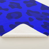 Couverture Sherpa empreinte de léopard bleu (3/4)