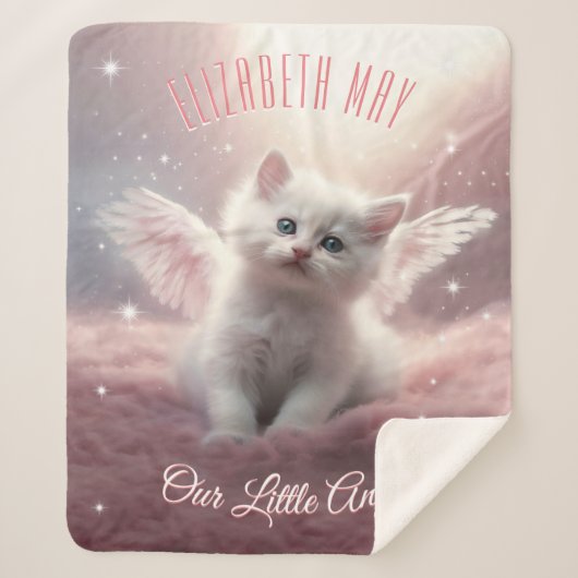 Couverture Sherpa Enchanter Kitten rose avec ailes d'ange (Devant)