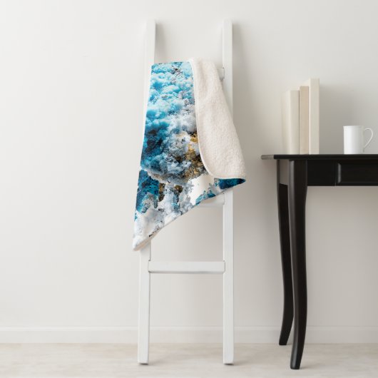 Couverture Sherpa Ethereal Velocity: Geometric Cloud & Arrow Fusion (En situation)