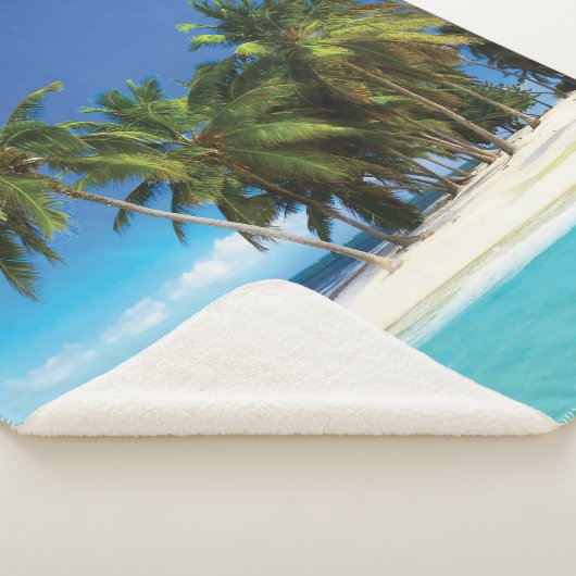 Couverture Sherpa Exotic beach throw pillow (3/4)