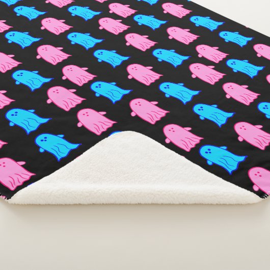 Couverture Sherpa Fantômes rose et bleu sur noir (3/4)