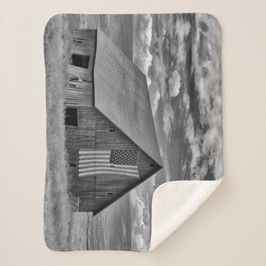 Couverture Sherpa Fermes | BW American Flag Barn Scene (Devant)