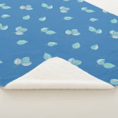 Couverture Sherpa Feuilles branchés d'Eucalyptus en bleu français (3/4)