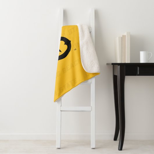 Couverture Sherpa Filigrane de Long Beach State (En situation)