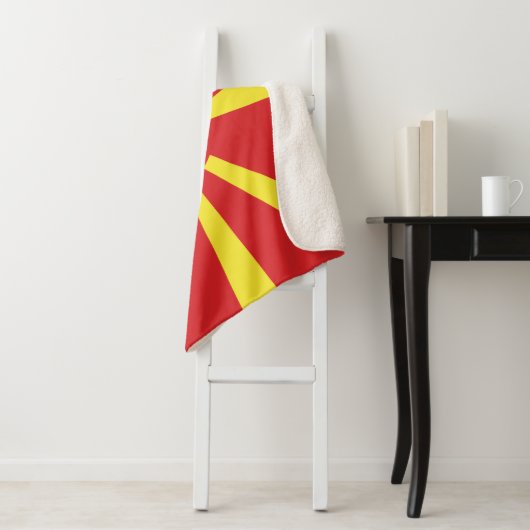 Couverture Sherpa Flag de Macedonia (En situation)