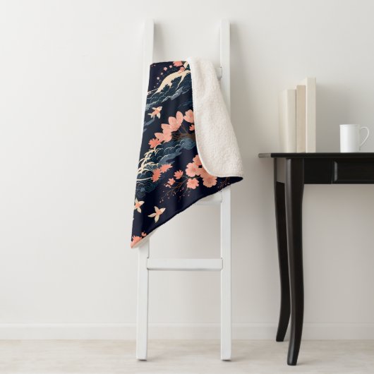 Couverture Sherpa Fleur de cerisier Sakura inspirée par le Japon (En situation)