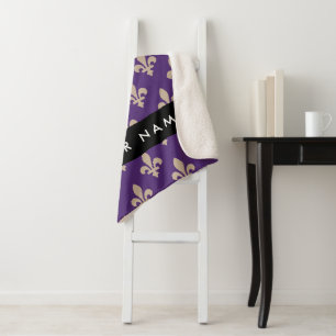 Couverture Sherpa Fleur de Lis, Beige sur Violet, Royal, Votre Nom