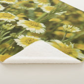 Couverture Sherpa Fleur sauvage jaune (3/4)