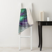 Couverture Sherpa Fleur verte abstraite moderne fractale violette (En situation)