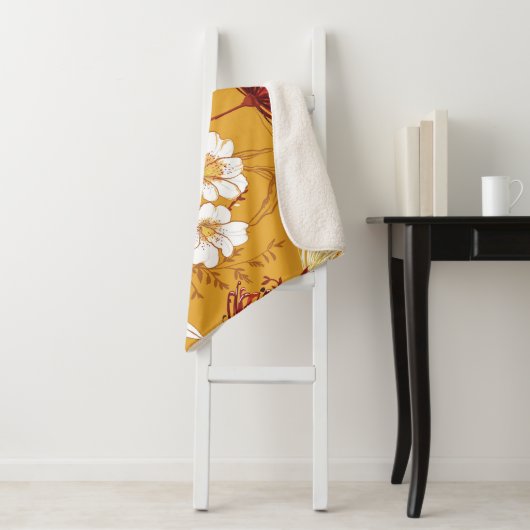 Couverture Sherpa Fleuron Rétro : Art de la ligne florale inachevé (En situation)