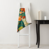 Couverture Sherpa Fleurs Abstraites dans un vase (En situation)