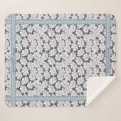 Couverture Sherpa Fleurs blanches rustiques esquisse teinte bleue no (Devant (Horizontal))