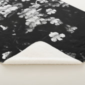 Couverture Sherpa Fleurs de trompette (noir et blanc) (3/4)