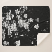 Couverture Sherpa Fleurs de trompette (noir et blanc) (Devant (Horizontal))
