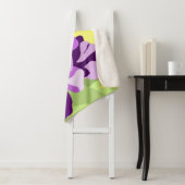 Couverture Sherpa Fleurs d'Iris Pourpre Barbu (En situation)