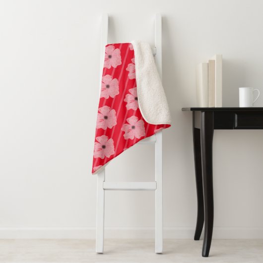 Couverture Sherpa Fleurs Roses Et Rayures (En situation)