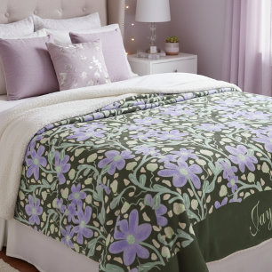Couverture Sherpa Fleurs violettes parmi les vignes