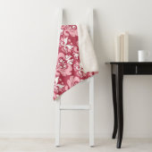 Couverture Sherpa Flore rouge : Beige pâle sans joint (En situation)