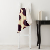 Couverture Sherpa Formes globulaires épineuses, teintes marron motif (En situation)