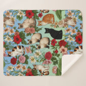 Couverture Sherpa Garden Companions – Floral Cats in Bloom (Devant (Horizontal))