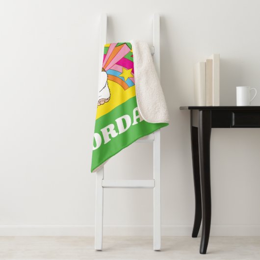 Couverture Sherpa Gizmo | Dreaming of Raindrops | Ajouter Votre Nom (En situation)