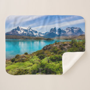 Couverture Sherpa Glace et neige Lac Pehoe, Patagonie, Chili