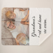 Couverture Sherpa Grandma Famille Amour Simple Élégant Script noir (Devant (Horizontal))