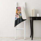 Couverture Sherpa Graphisme de broderie florale TWEETY™ (En situation)