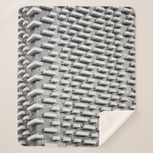 Couverture Sherpa Gray concrete building (Devant)