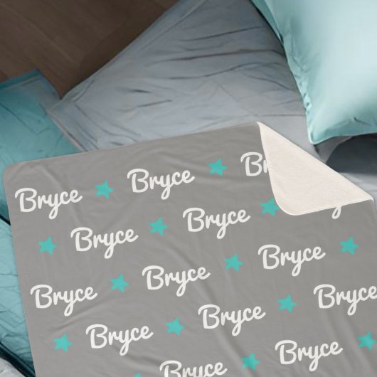 Couverture Sherpa Gris avec étoiles bleues Nom répétitif