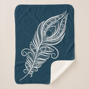 Couverture Sherpa Handdrawn peacock feather in henna style