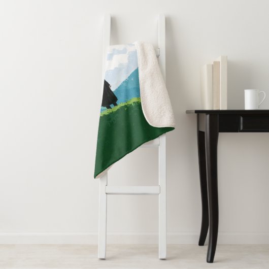 Couverture Sherpa HARRY POTTER™ Surplombant le château HOGWARTS™ (En situation)