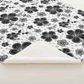 Couverture Sherpa Impression florale noire et blanche (3/4)