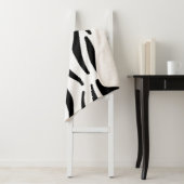 Couverture Sherpa imprimé zèbre noir blanc (En situation)