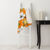 Couverture Sherpa Jardin de Magnolia en jaune (En situation)