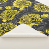 Couverture Sherpa Jardin de pivoine nocturne en jaune et gris (3/4)