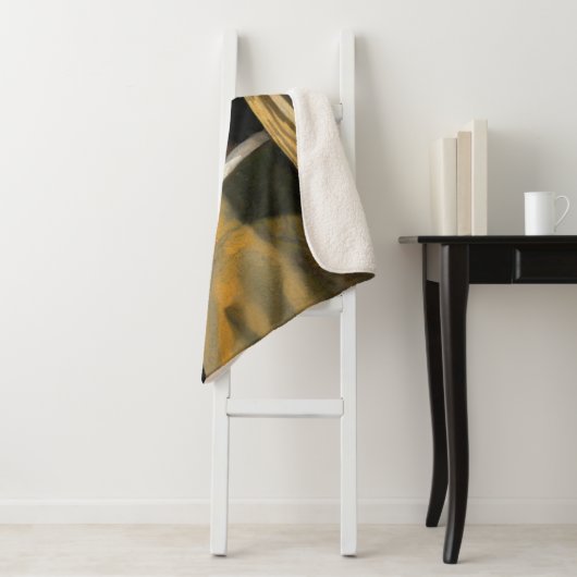 Couverture Sherpa Johannes Vermeer - Fille avec une oreille perle (En situation)