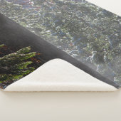 Couverture Sherpa La brume neigeuse dans la forêt (3/4)